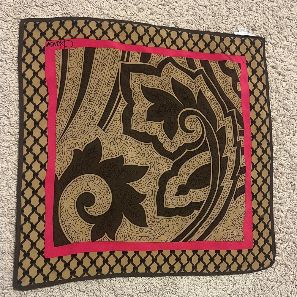 High-end designer  Paisley Pattern Scarf with Red Border